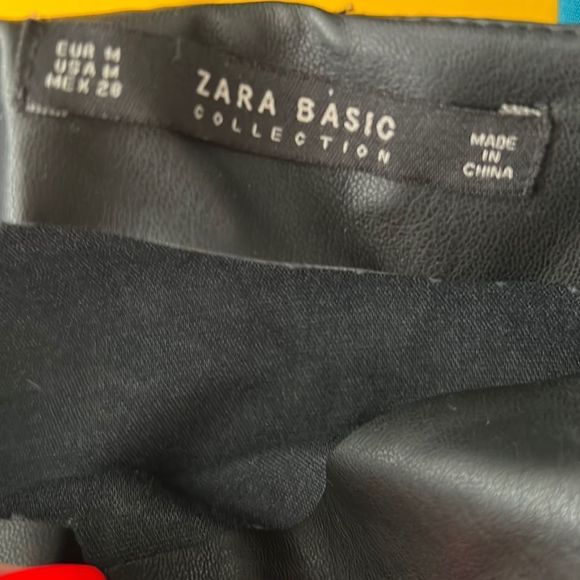 ZARA BLACK FAUX LEATHER PENCIL SKIRT WITH RUCHED SIDE ZIPPER *MINI *MEDIUM - Picture 8 of 10